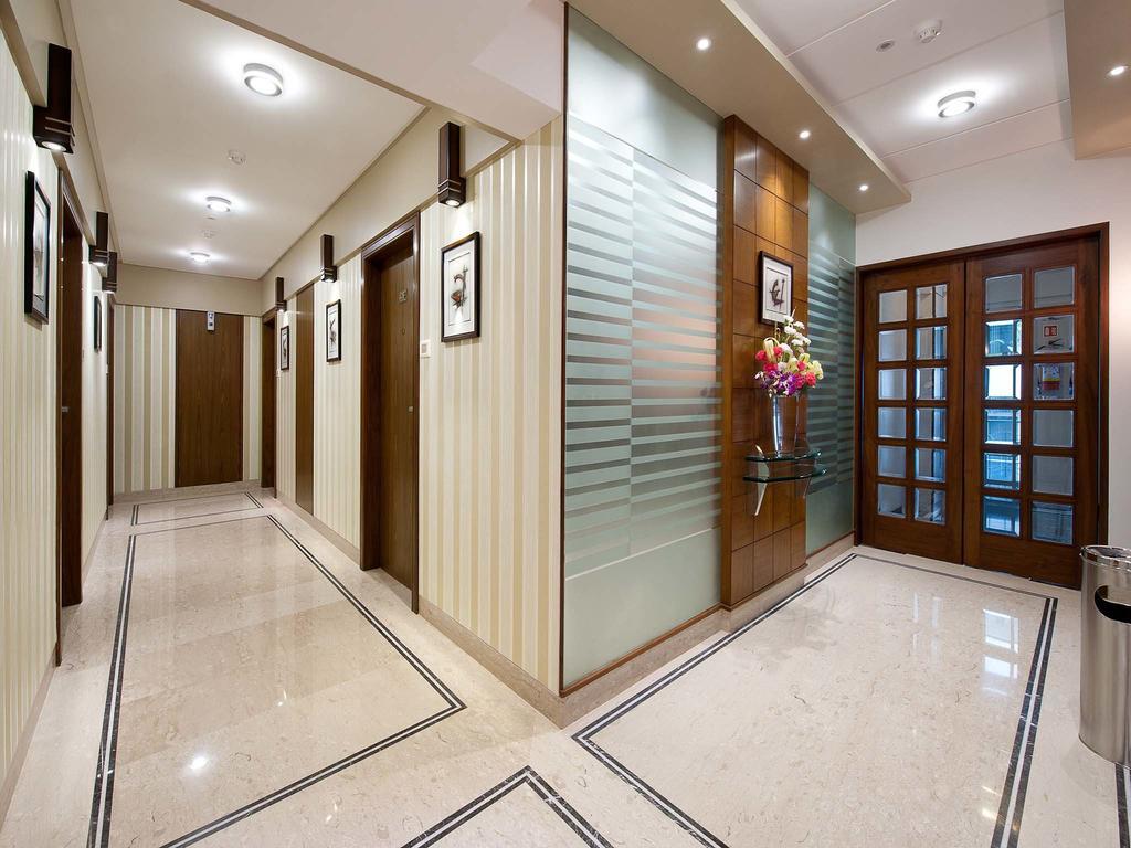 Apartahotel Gry Residencia Hotel&apartamentos Con Servicio 4*